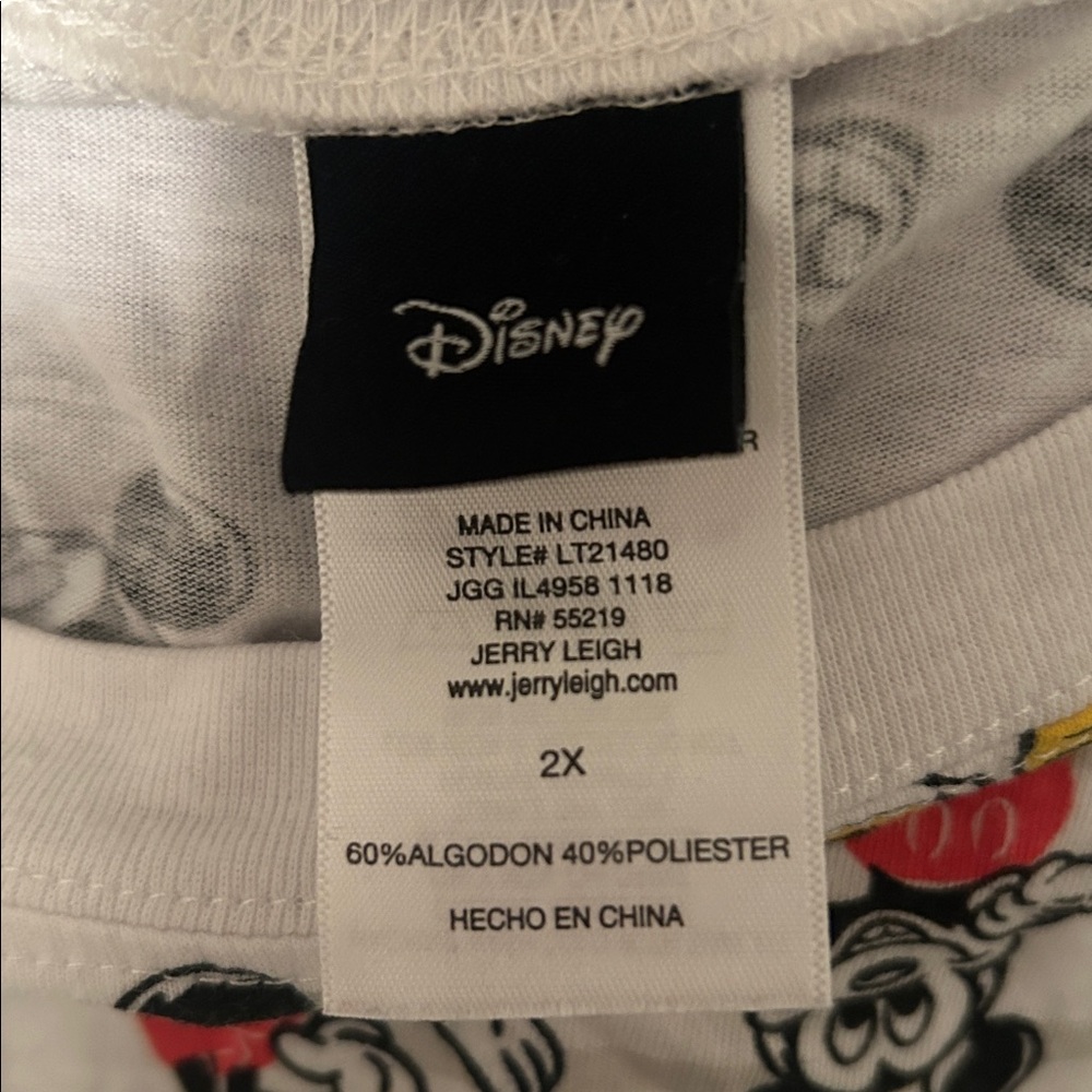 Disney top - Picture 3 of 3